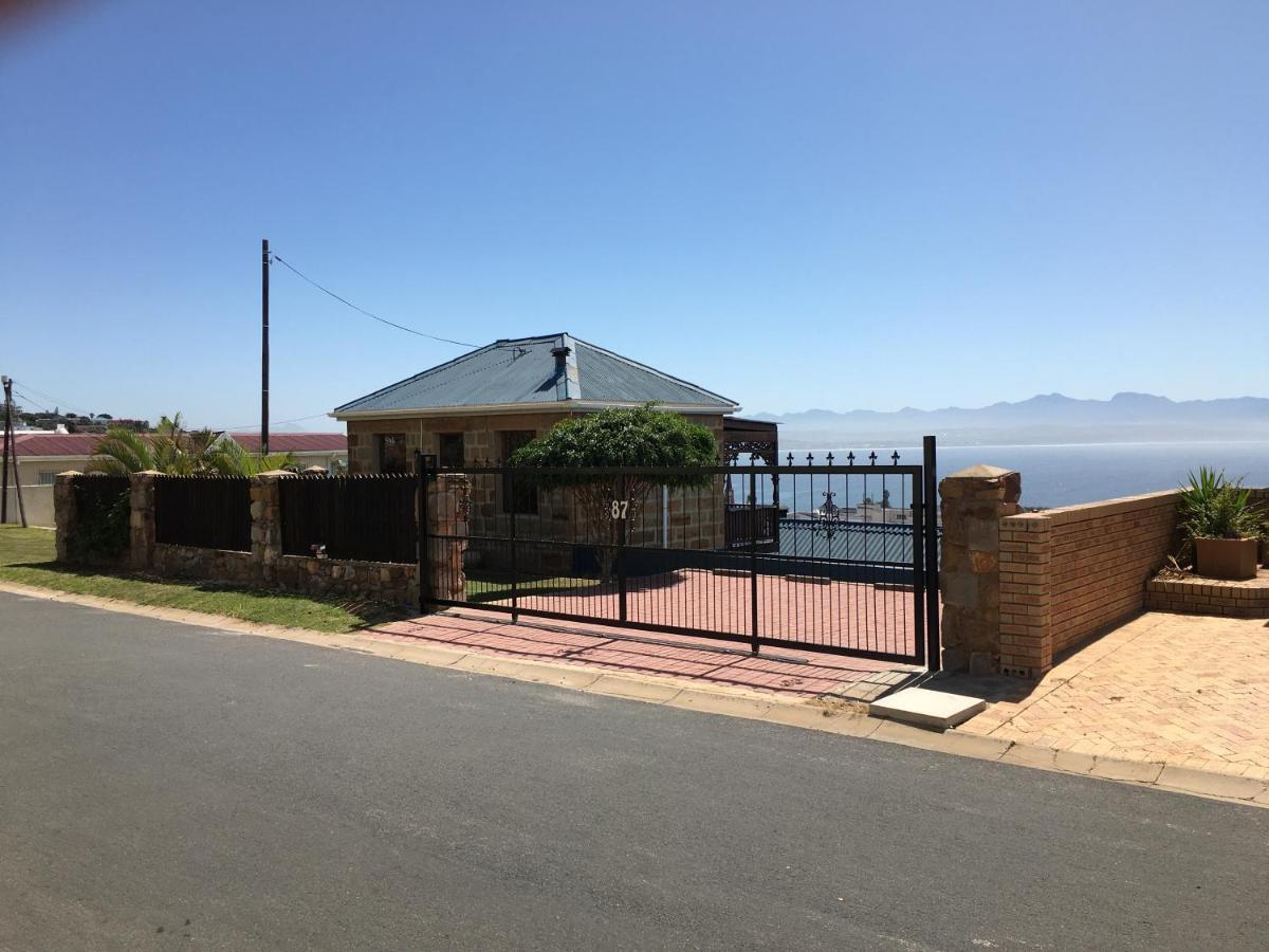 فيلا Sea View Charming Stone House موسيلباي المظهر الخارجي الصورة